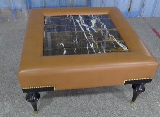 Terra di legno ricoperta di colore dell'ottone del comodino del tavolino da salotto del salone - amichevole 0