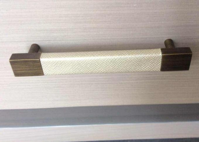 Supporto grigio di legno di notte di colore della cima dell'impiallacciatura HPL di legno di quercia, tavola del lato del letto 0