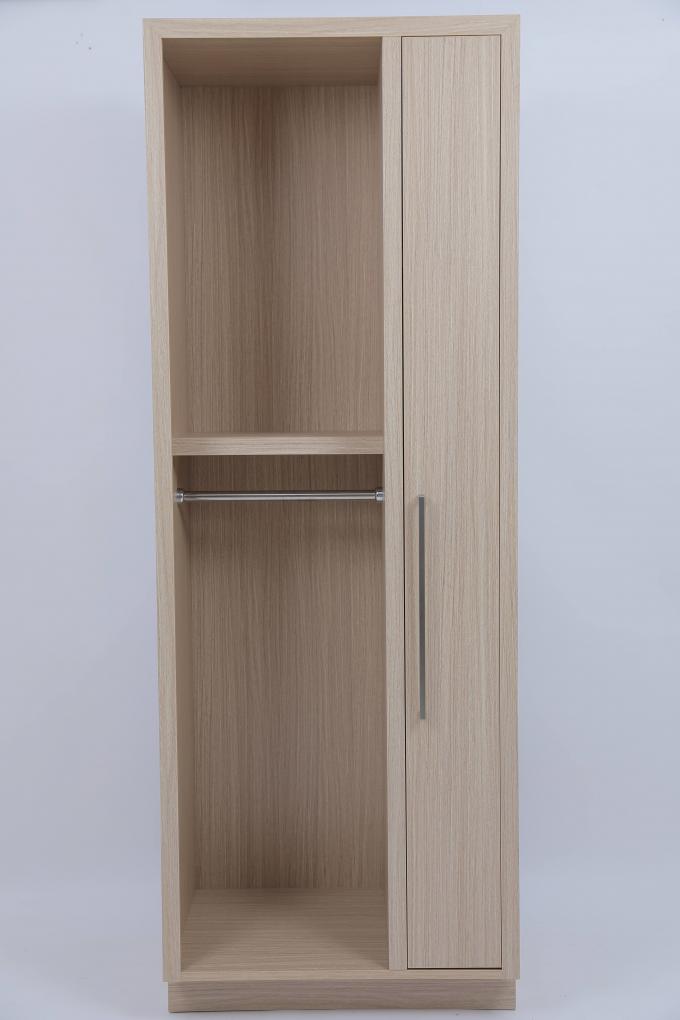 Armadio indipendente Armadio moderno in legno Per Hilton Hotel 1