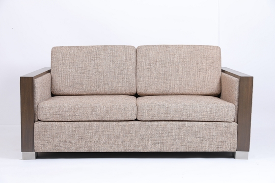 comprare Resto ricoperto moderno su ordinazione di Sofa With Wood Frame Arm e gambe di acciaio inossidabile fabbricazione online
