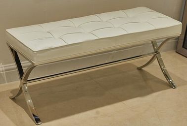 comprare Il bottone ha trapuntato il bene durevole di cuoio del banco dell'ottomano della camera da letto con le gambe mentali, colori neri fabbricazione online