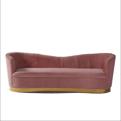 comprare Rosa fumoso Sofa With Metal Base del velluto trapuntato salone fabbricazione online