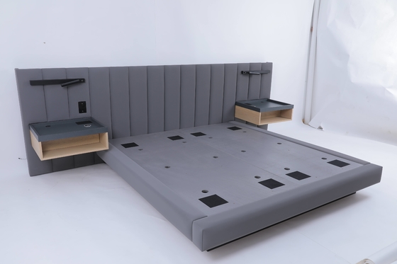 Buon prezzo La mobilia della camera da letto dell'hotel mette re Bed con il supporto di notte montato testata in linea