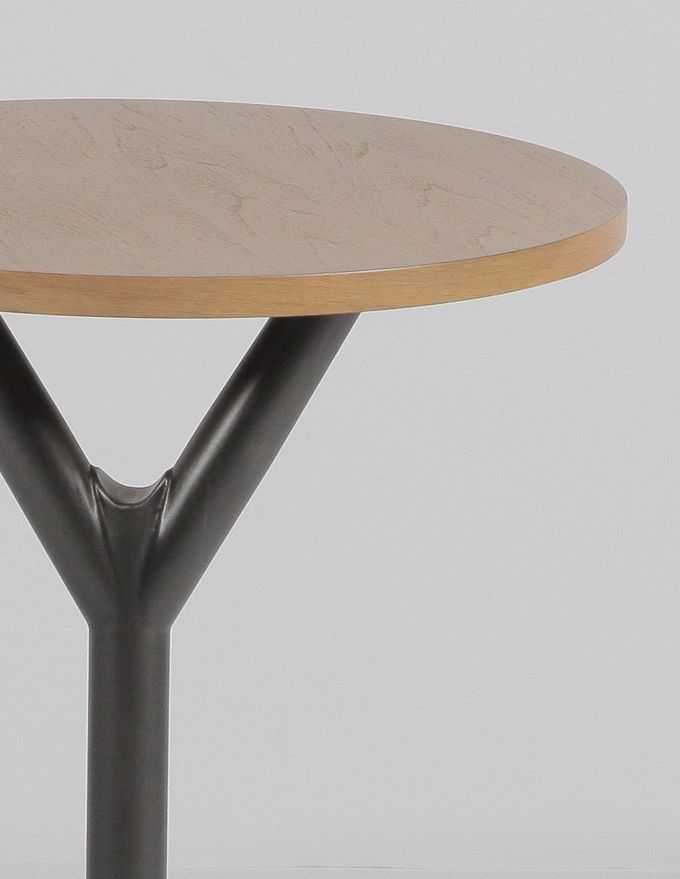 Legno di forma rotonda e contemporaneo laterale della Tabella del caffè del metallo 0