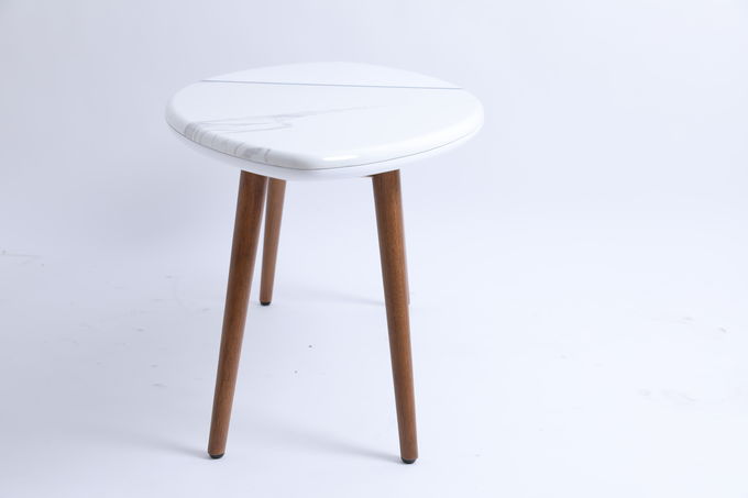 Giro del caffè del Mdf del salone di Tisch Center Tea Bedside Table della mobilia piccolo con le gambe di legno 1