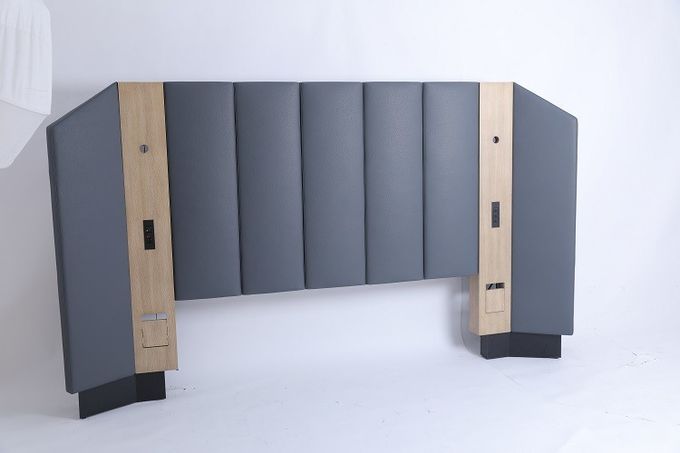Camera da letto della testata del letto dell'hotel che EKing il ciuffo ricoperto tessuto della mobilia del letto di Siz 2
